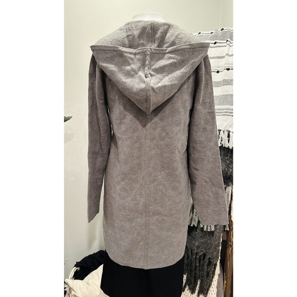 CHICOS NEW Tonal Animal Print Long Cardigan Sweater Coatigan Gray Womens S 0 4/6 - Picture 3 of 8